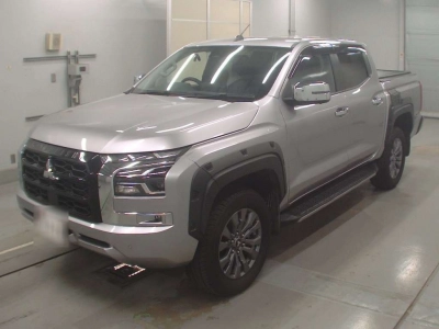 MITSUBISHI TRITON