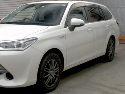 TOYOTA COROLLA FIELDER