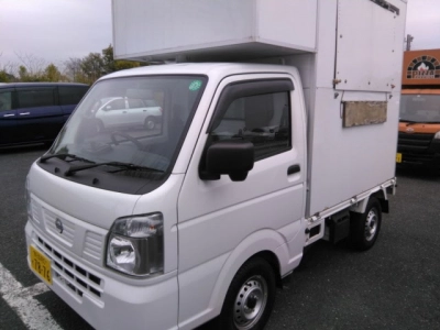 NISSAN CLIPPER TRUCK
