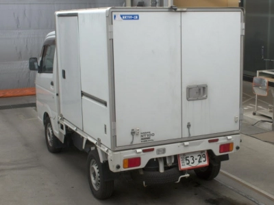 NISSAN NT100 CLIPPER