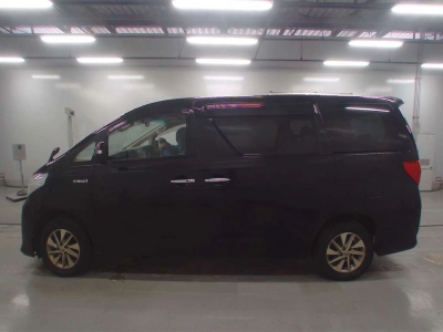 TOYOTA ALPHARD HYBRID