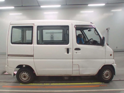 MITSUBISHI MINICAB