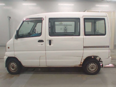 MITSUBISHI MINICAB
