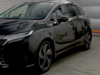 NISSAN AURA