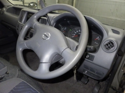 NISSAN CARAVAN
