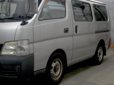 NISSAN CARAVAN
