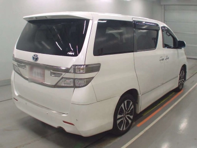 TOYOTA VELLFIRE HYBRID