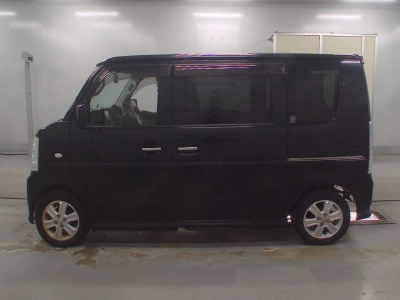 NISSAN NV100 CLIPPER RIO