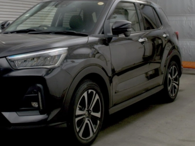 DAIHATSU ROCKY