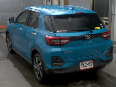 TOYOTA RAIZE