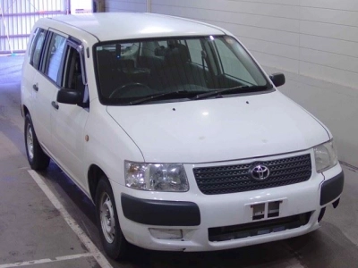 TOYOTA SUCCEED VAN