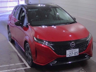 NISSAN AURA