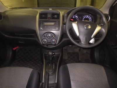 NISSAN TIIDA LATIO