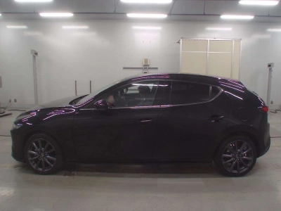 MAZDA MAZDA3 FASTBACK