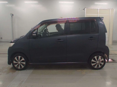 SUZUKI WAGON R STINGRAY