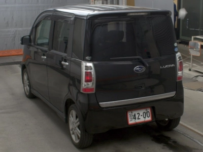 SUBARU LUCRA