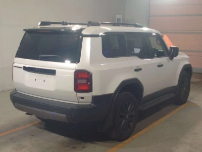 TOYOTA LAND CRUISER 250
