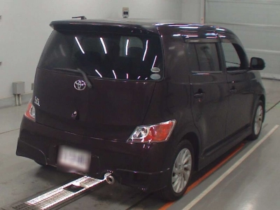 TOYOTA BB