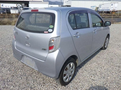 TOYOTA PIXIS EPOCH