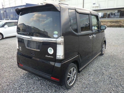 HONDA N BOX CUSTOM