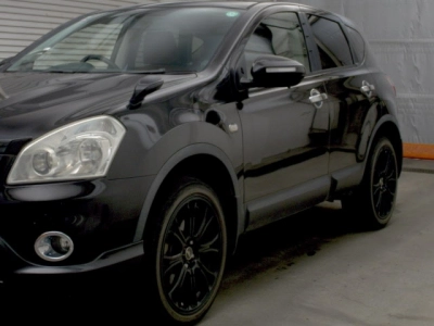 NISSAN DUALIS