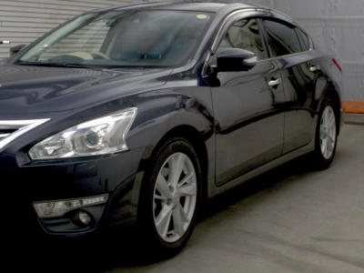 NISSAN TEANA