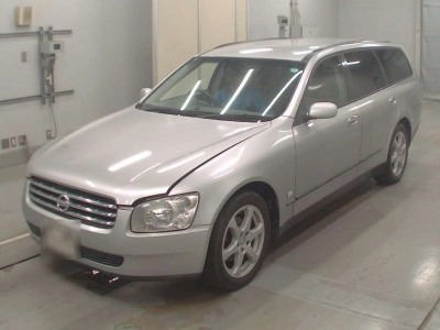 NISSAN STAGEA