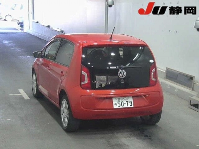 VOLKSWAGEN UP!