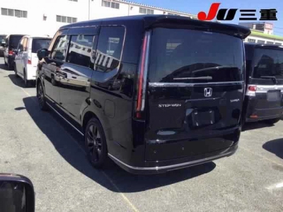 HONDA STEPWGN SPADA