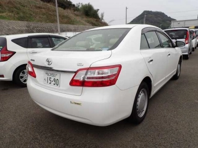 TOYOTA PREMIO