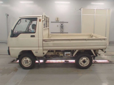MITSUBISHI MINICAB TRUCK