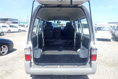 MAZDA BONGO VAN