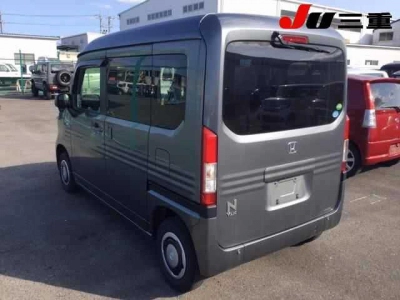 HONDA N-VAN