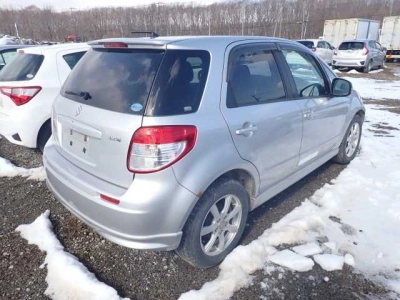 SUZUKI SX4