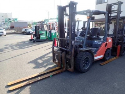 TOYOTA  FORKLIFT 