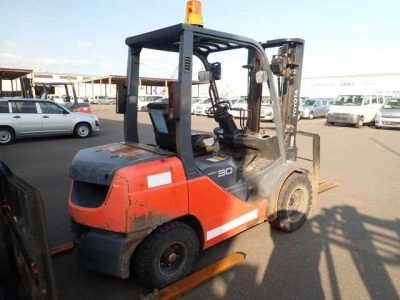TOYOTA  FORKLIFT 
