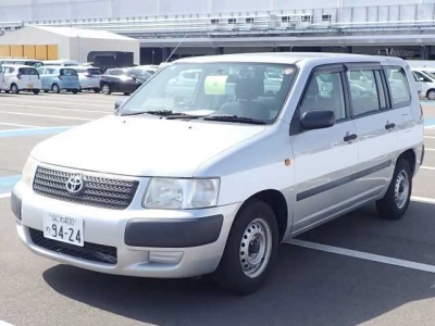 TOYOTA SUCCEED VAN