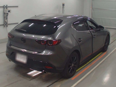 MAZDA MAZDA3 FASTBACK