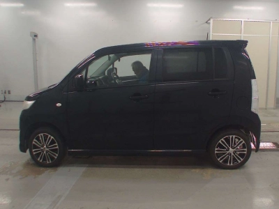 SUZUKI WAGON R STINGRAY