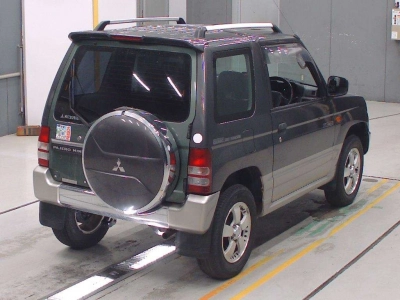 MITSUBISHI PAJERO MINI