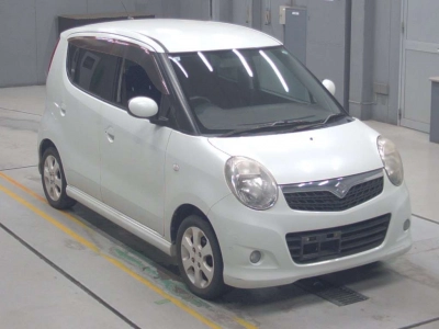 SUZUKI MRWAGON
