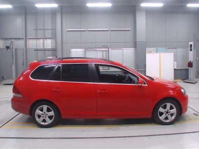 VOLKSWAGEN GOLF VARIANT