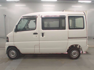 MITSUBISHI MINICAB