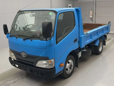 TOYOTA DYNA TRUCK
