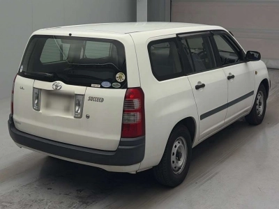 TOYOTA SUCCEED VAN