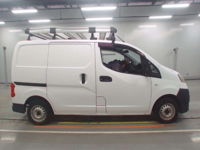NISSAN NV200 VANETTE VAN