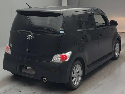 TOYOTA BB