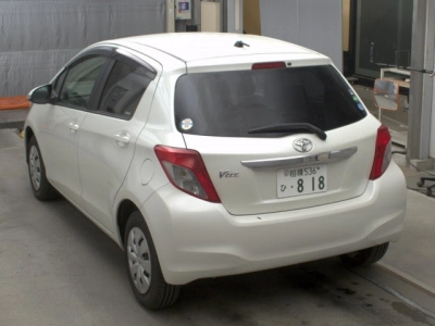 TOYOTA VITZ