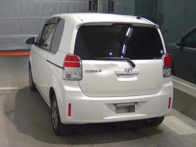 TOYOTA SPADE