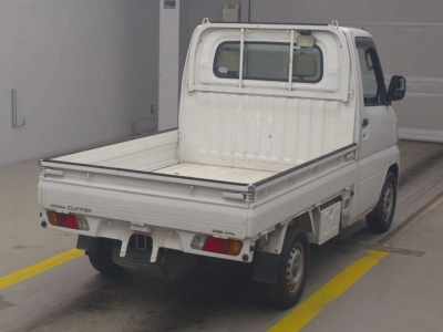NISSAN CLIPPER TRUCK